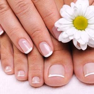 french manucure et pedicure